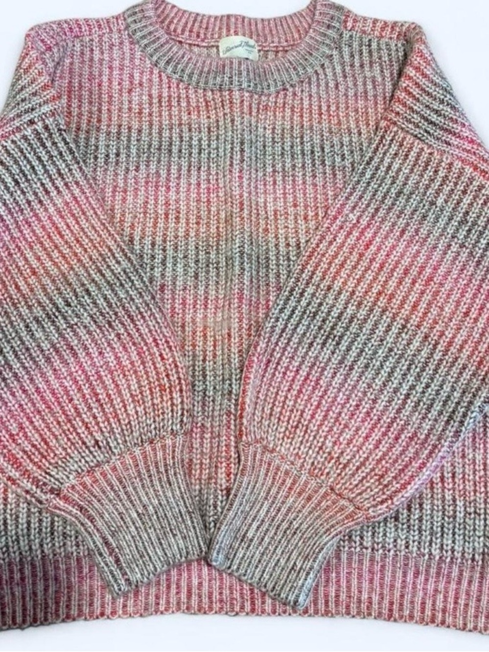 Universal Thread Marled Pink and Gray Crewneck Sweater